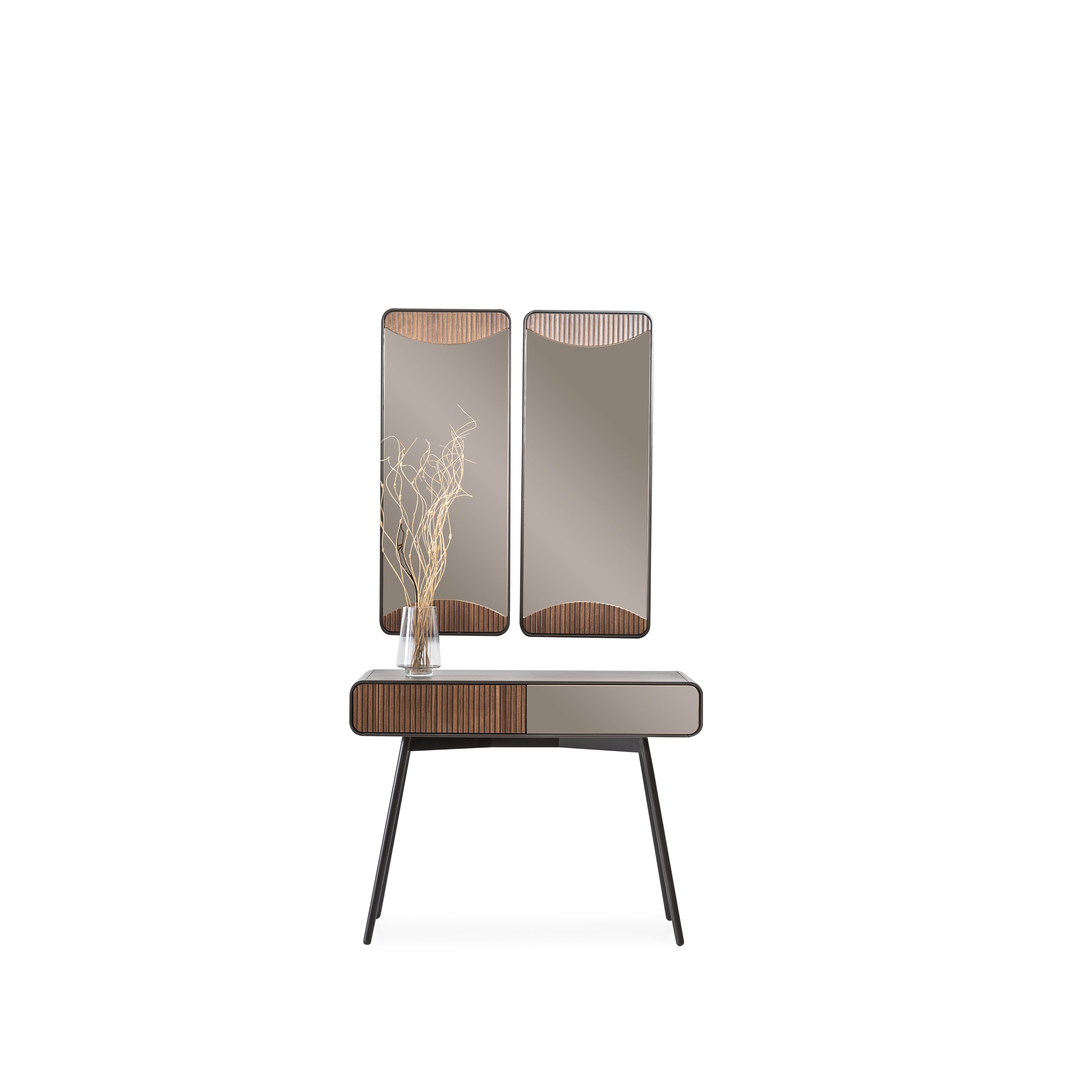 Arcadia Mirror