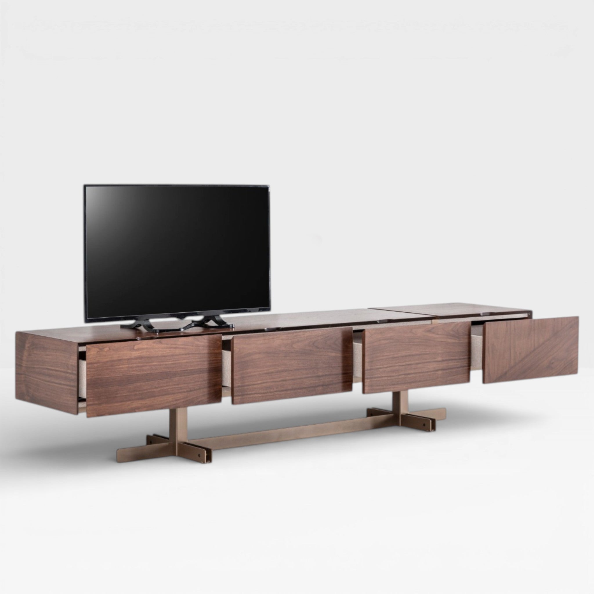 Balance Media Console