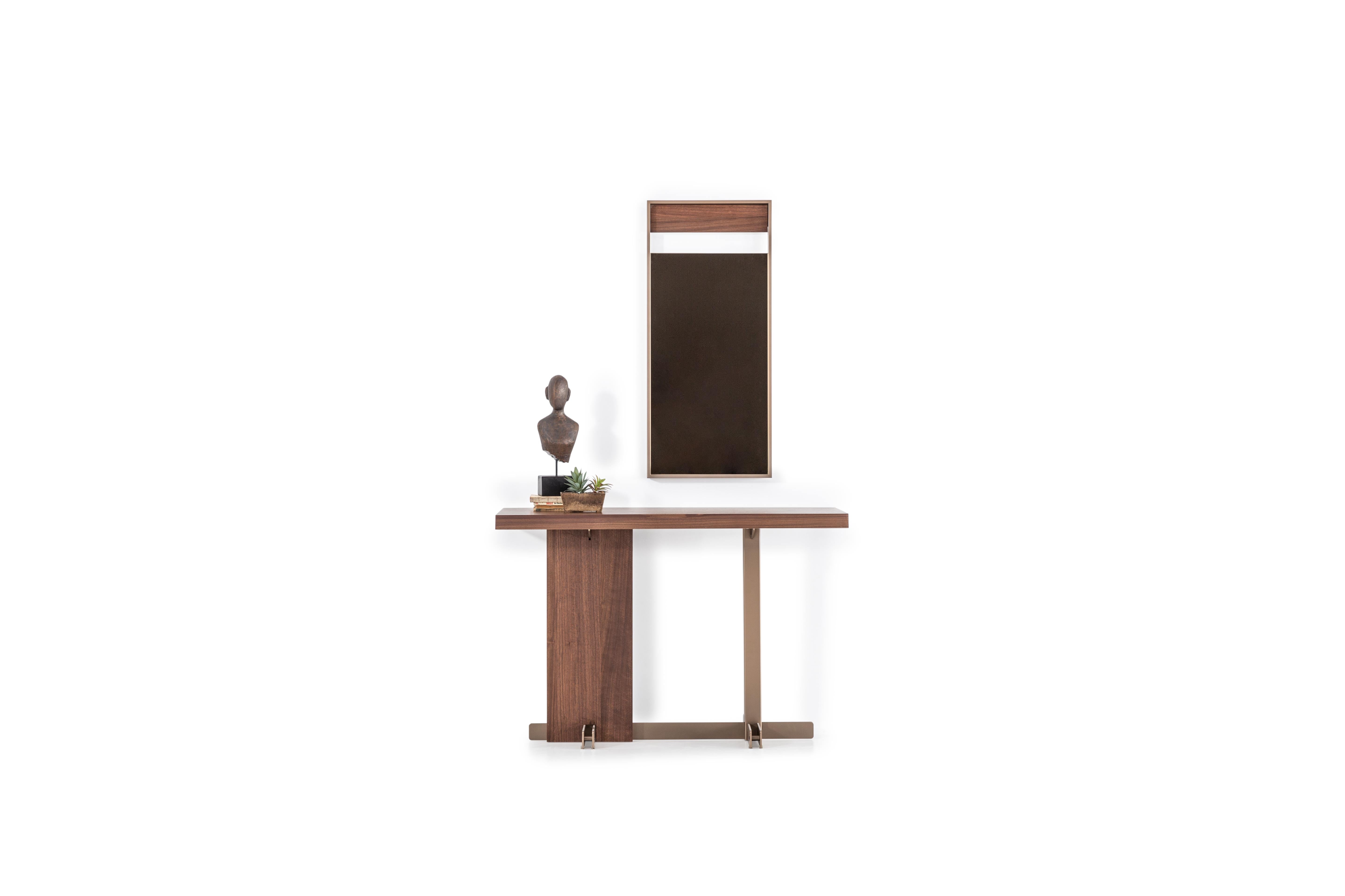 BALANCE DRESSER