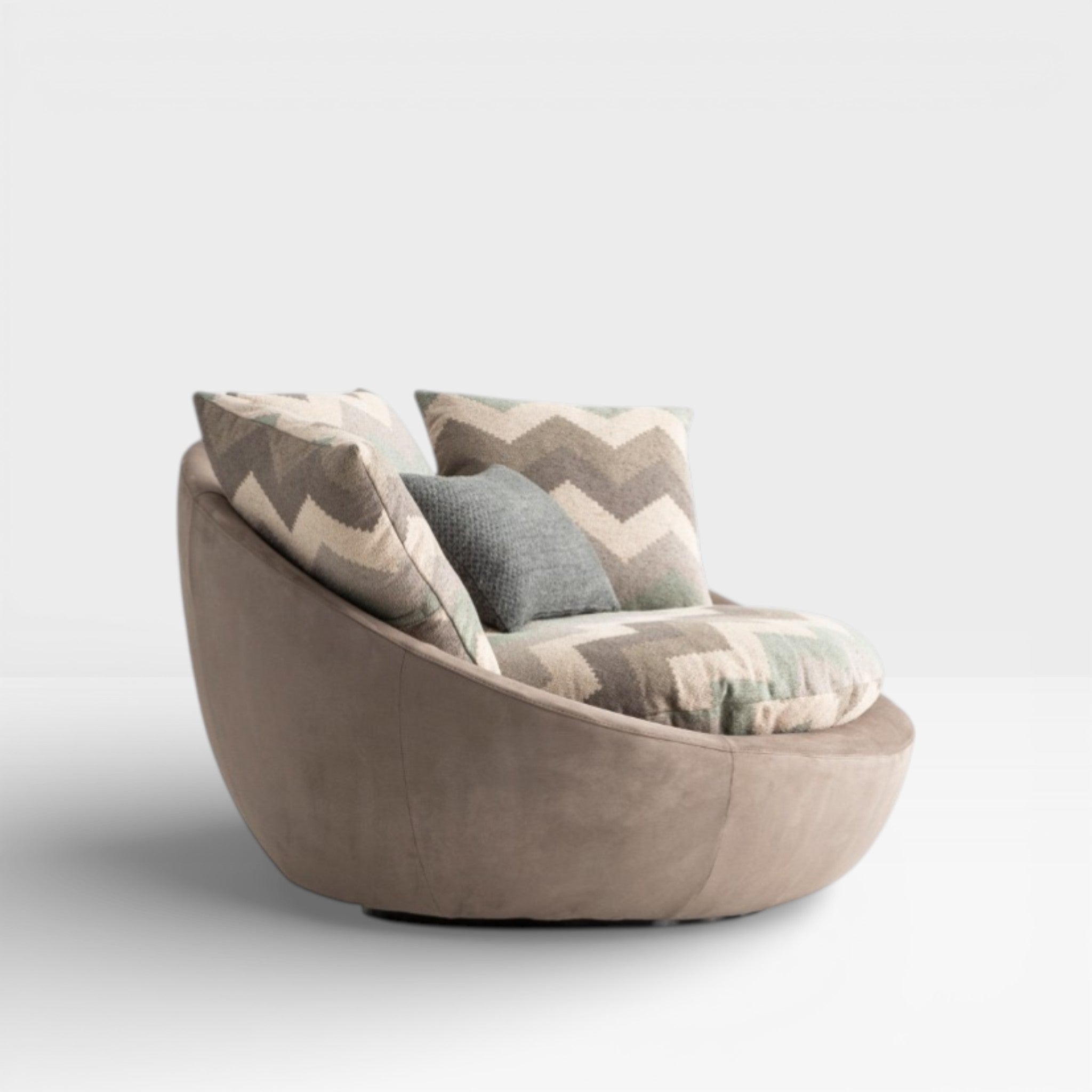 Solo Armchair