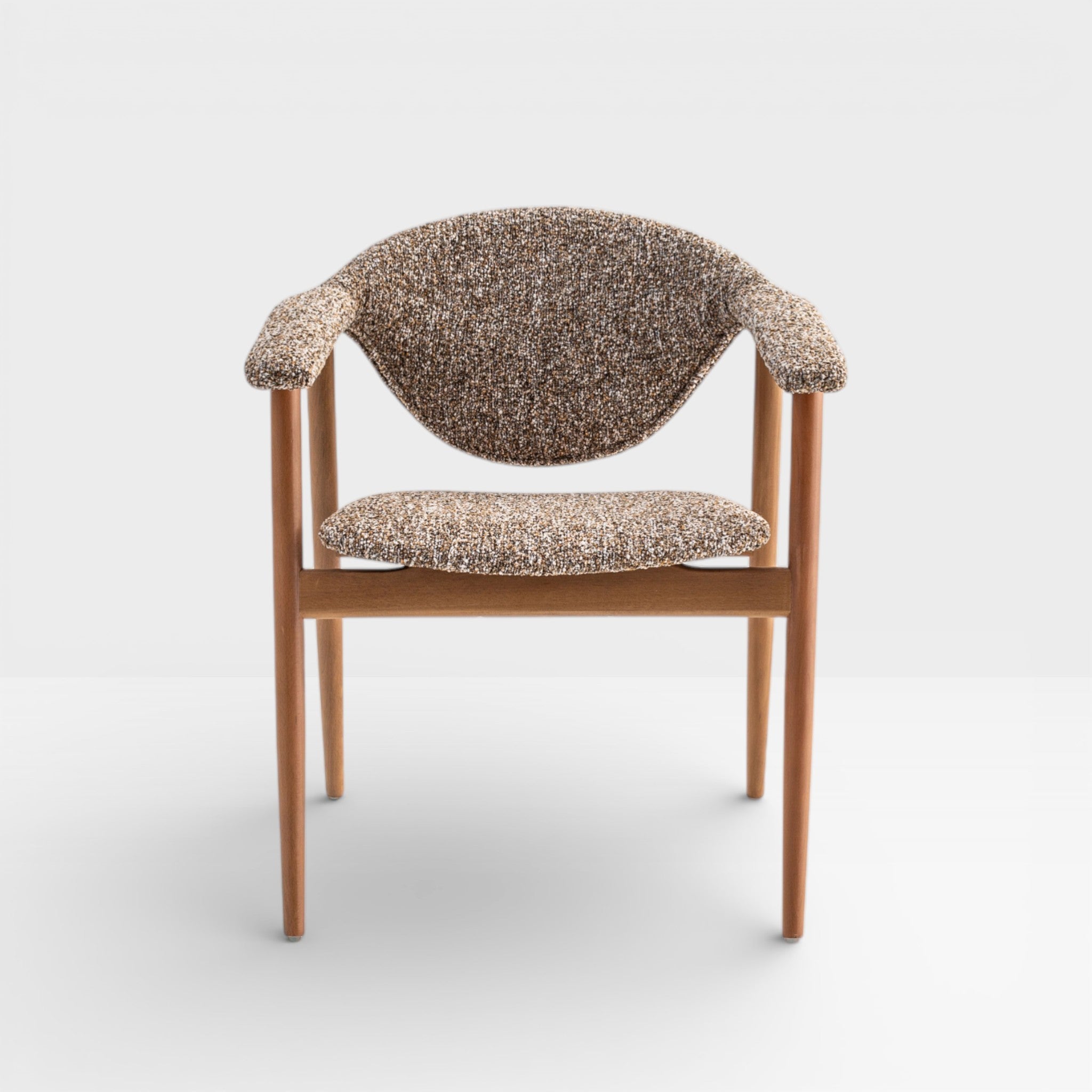 Statue Chair