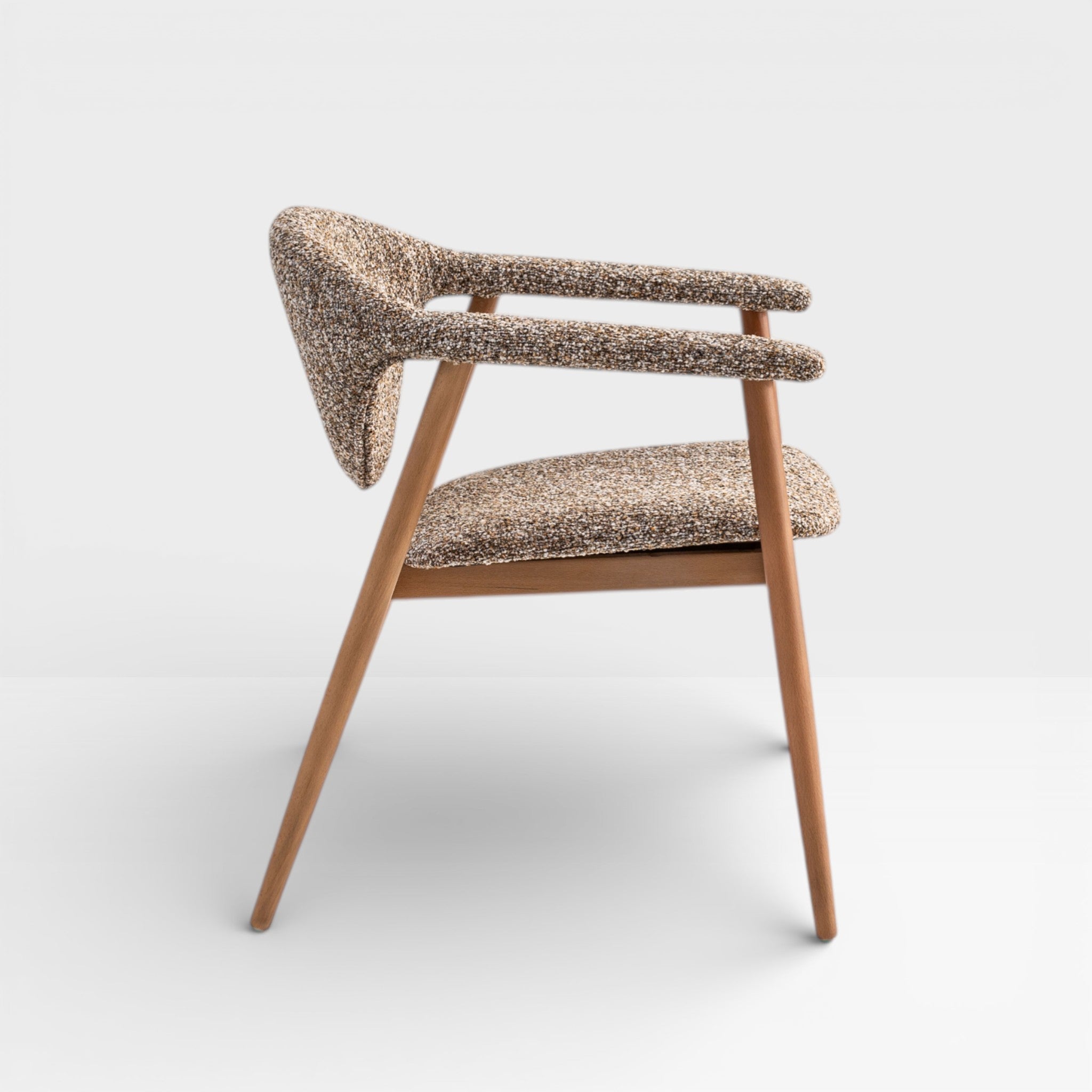 Statue Chair