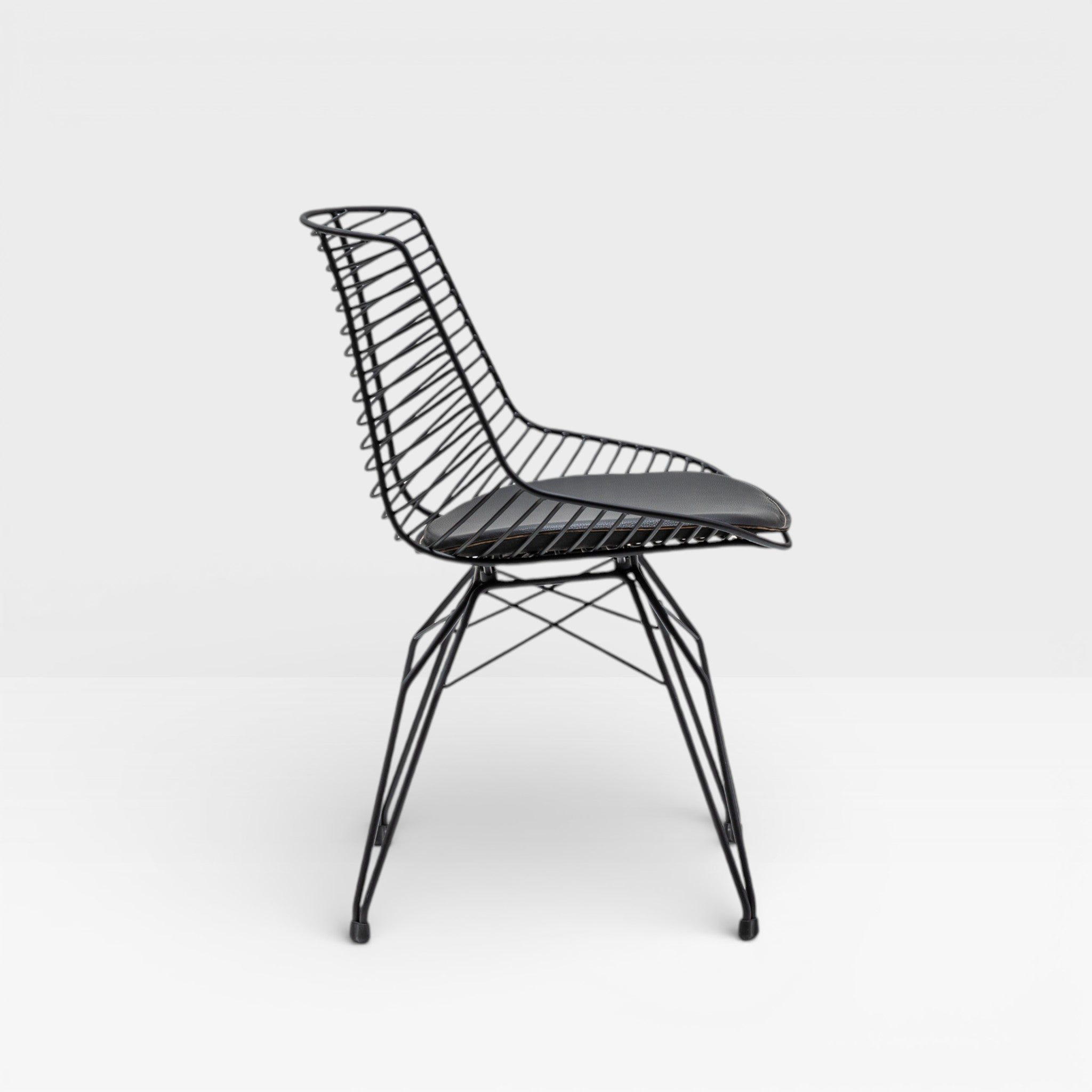 Solution Form Chair