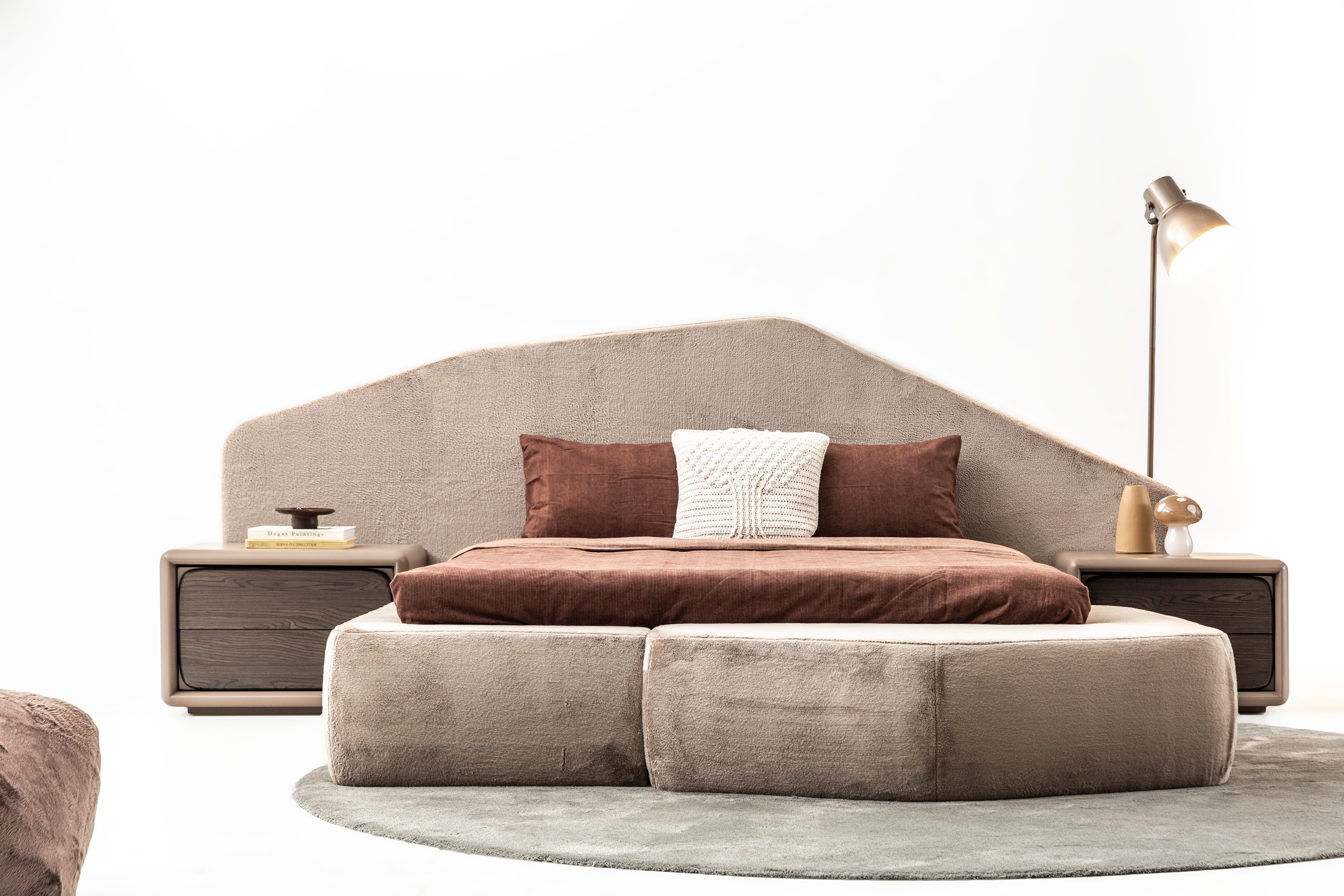 Gravity Bed