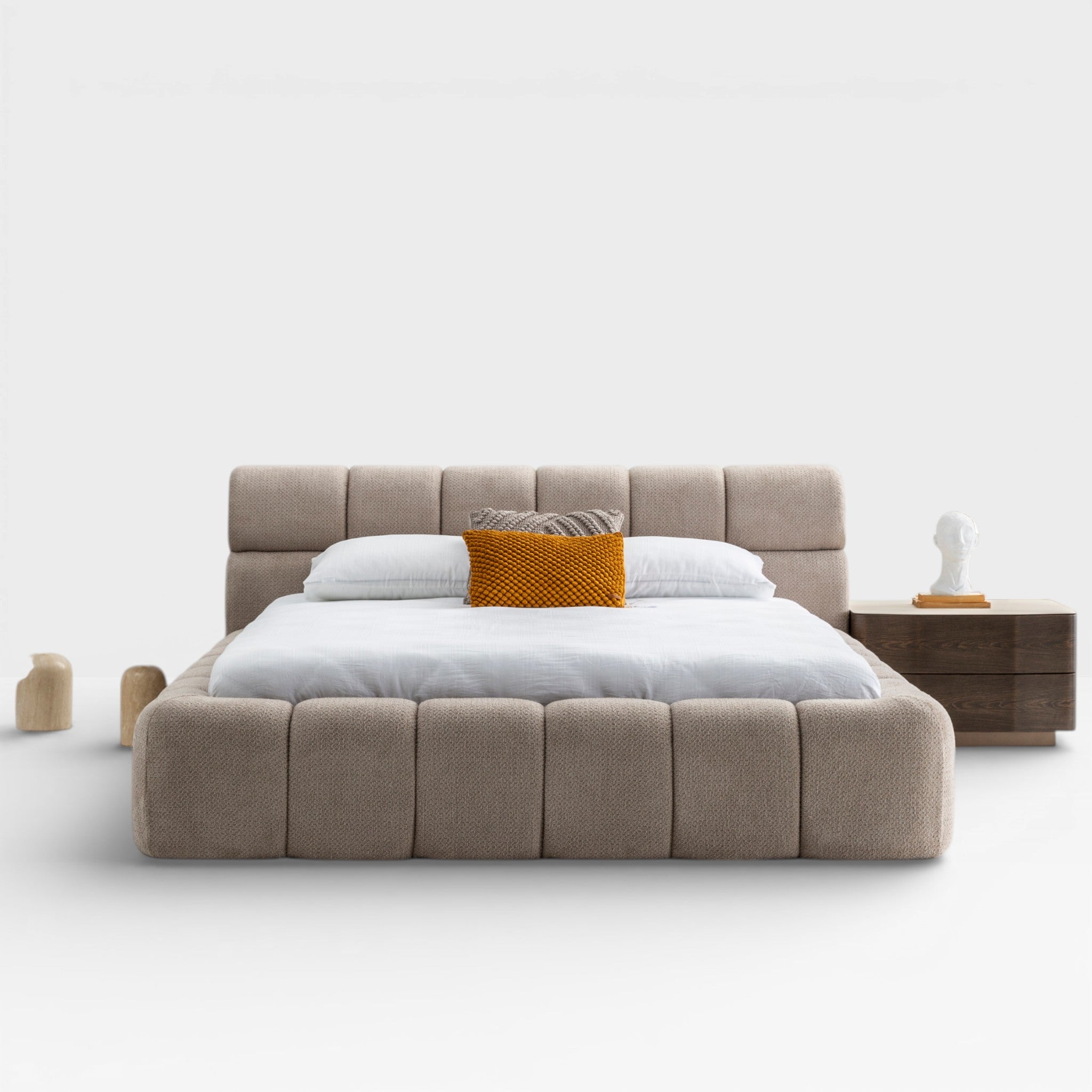 Curvy Bed