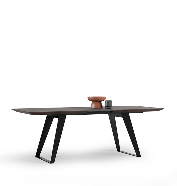 Lipa Dining Table