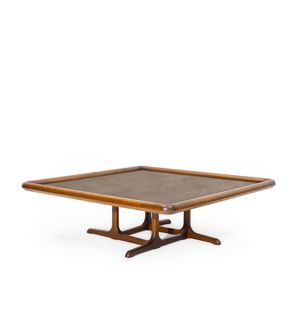 Modest Middle Table (Square)