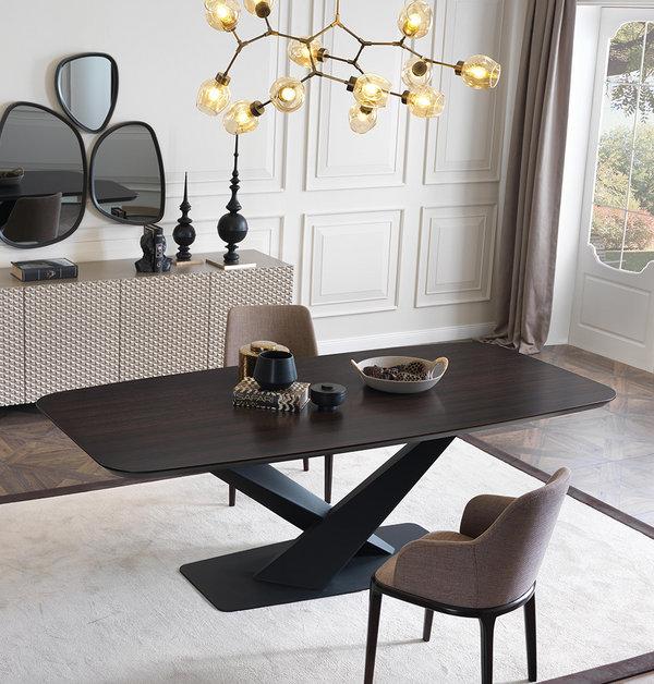 Vittoria Dining Table