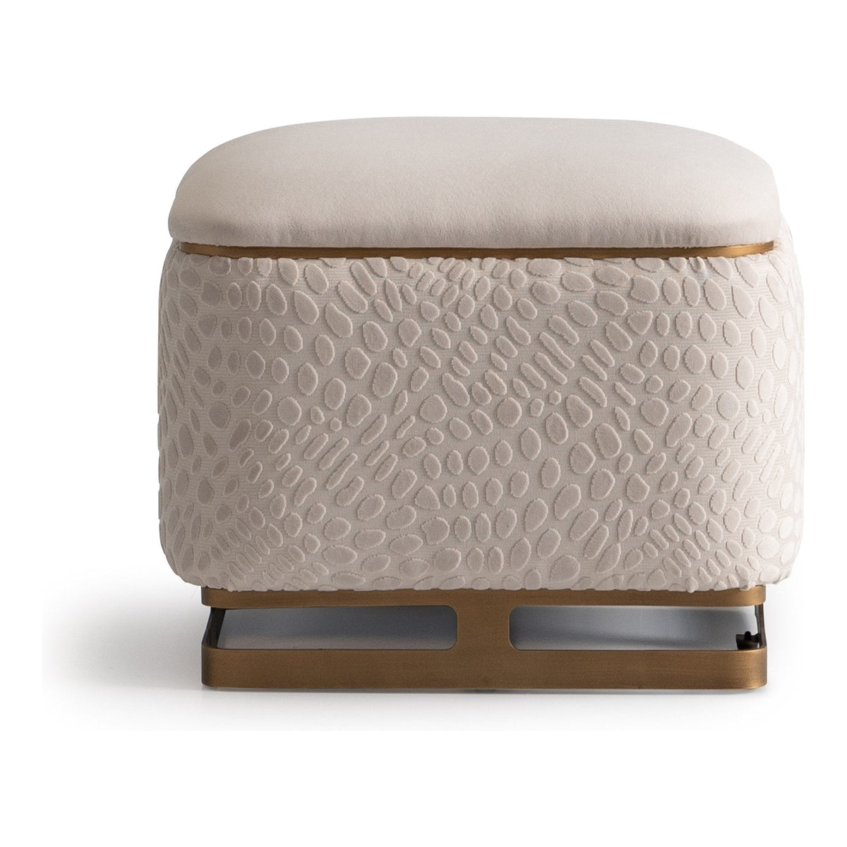 Casto Pouf – Nuvera Concept