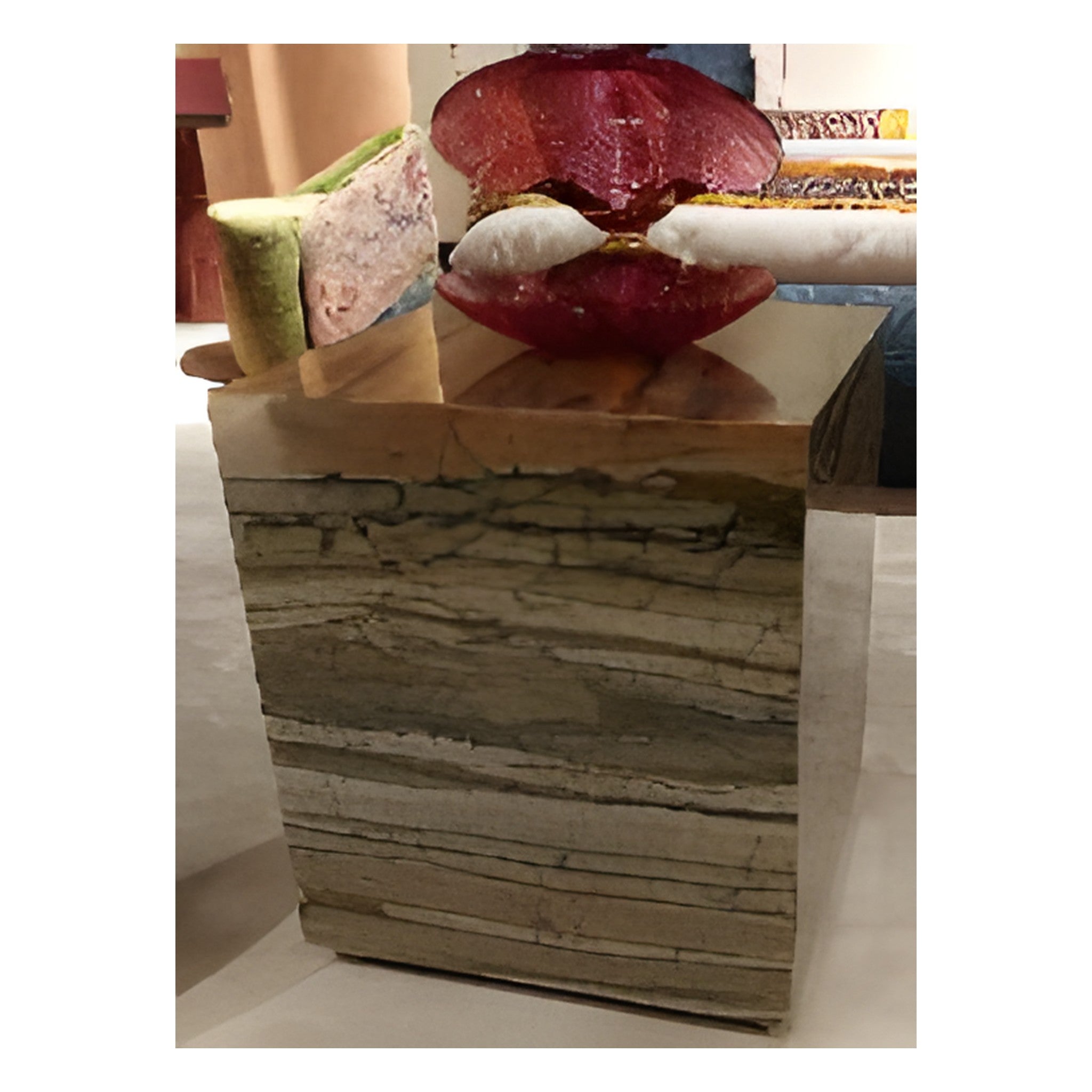 Tamzara Side Table (marble) – Nuvera Concept