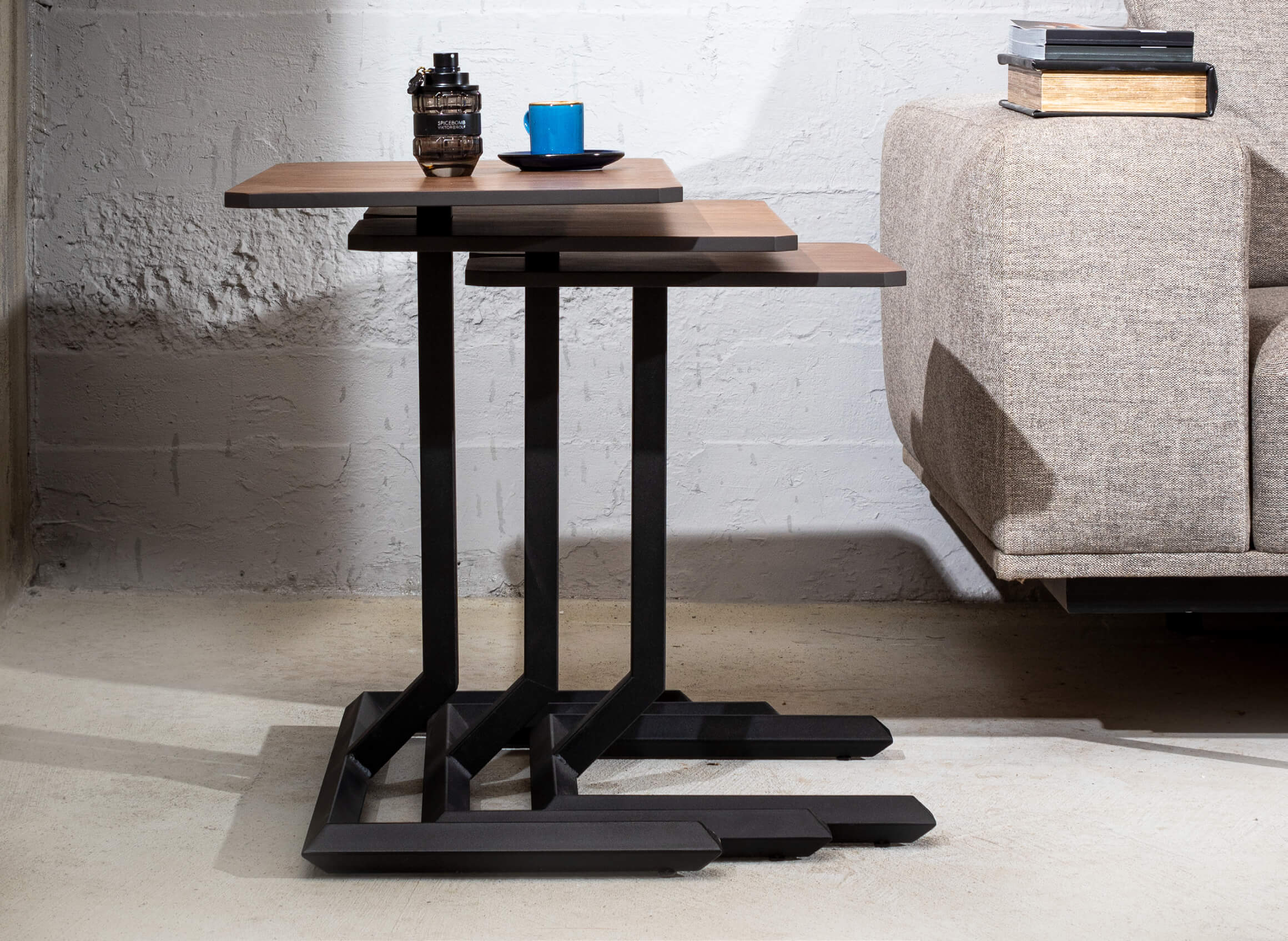 Trigon Side Table Set